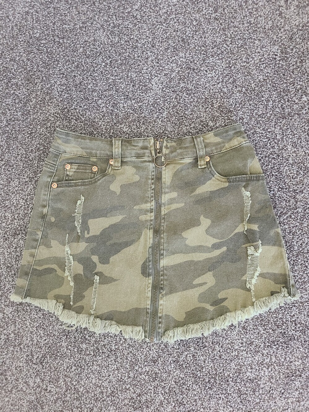 DANCE & MARVEL Skirt S Cargo Camo Army Green Camouflage Mini Distressed